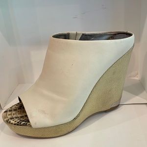 Sam Edelman cream color, leather shoes size 8